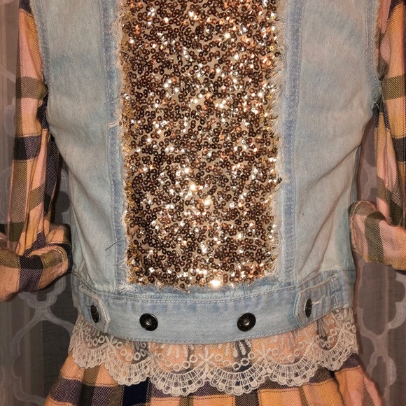 Upcycled Rose Gold Lace Light Denim Vest - Picture 12 of 14
